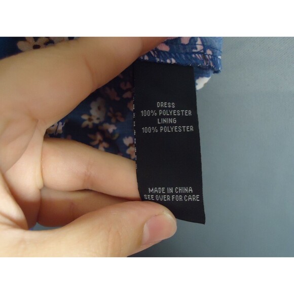 iZ Byer Ruffled Tank Summer Dress Blue Floral Sleeveless Casual Size Medium - Picture 4 of 8